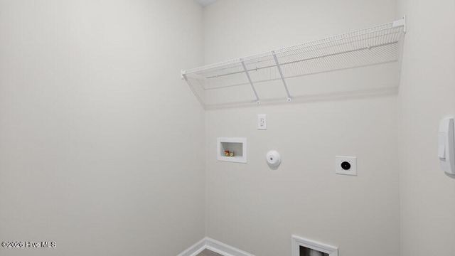3076 Platinum Circle, West End, NC 27376
