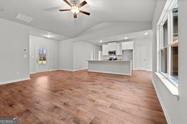 69 Derring Circle, Newnan, GA 30263