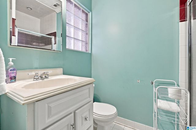 2021 KENT WAY, Hoover, AL 35226