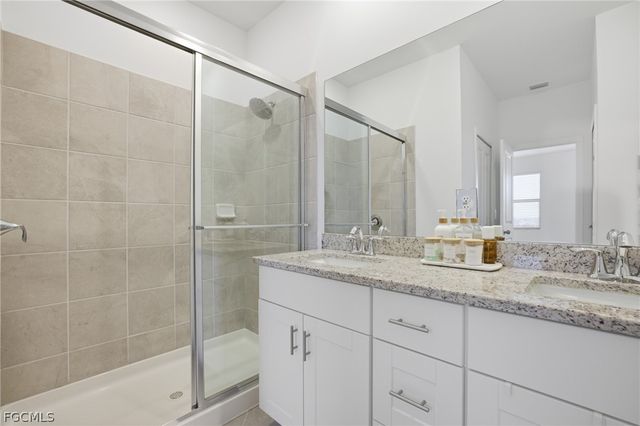 14303 Pine Lodge LN, Fort Myers, FL 33913