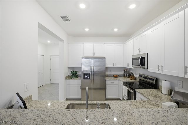 14303 Pine Lodge LN, Fort Myers, FL 33913