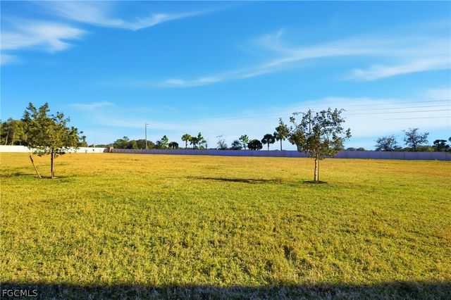 14303 Pine Lodge LN, Fort Myers, FL 33913