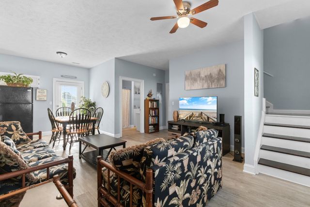 1508 Hillside Dr. S, North Myrtle Beach, SC 29582