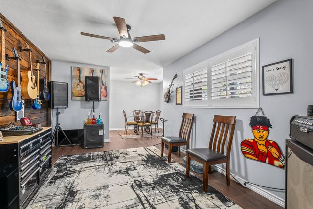 408 Hickory Street, Levelland, TX 79336