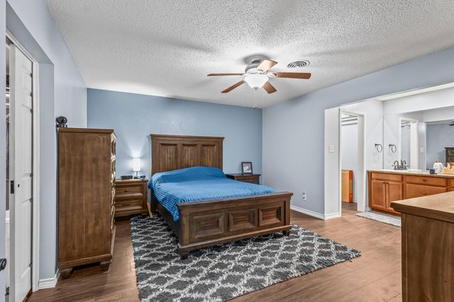 408 Hickory Street, Levelland, TX 79336