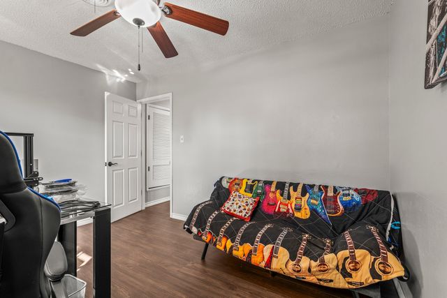 408 Hickory Street, Levelland, TX 79336