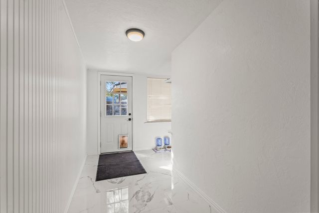 408 Hickory Street, Levelland, TX 79336