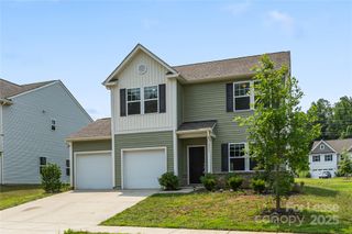 4213 Stockbrook Drive, Charlotte, NC 28215