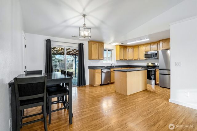 1116 S Bobbi Drive, Moses Lake, WA 98837