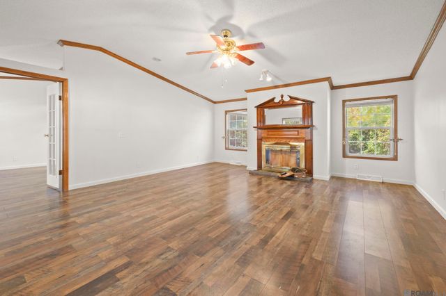 30171 Eden Church Rd, Denham Springs, LA 70726