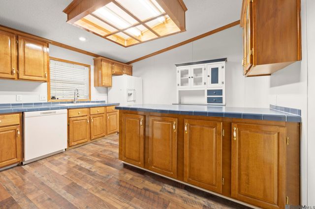 30171 Eden Church Rd, Denham Springs, LA 70726