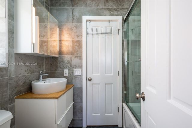 14610 Tarpon Dr, Coral Gables, FL 33158