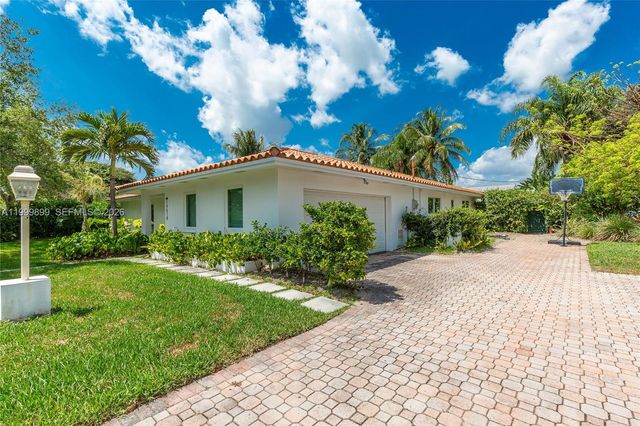 14610 Tarpon Dr, Coral Gables, FL 33158