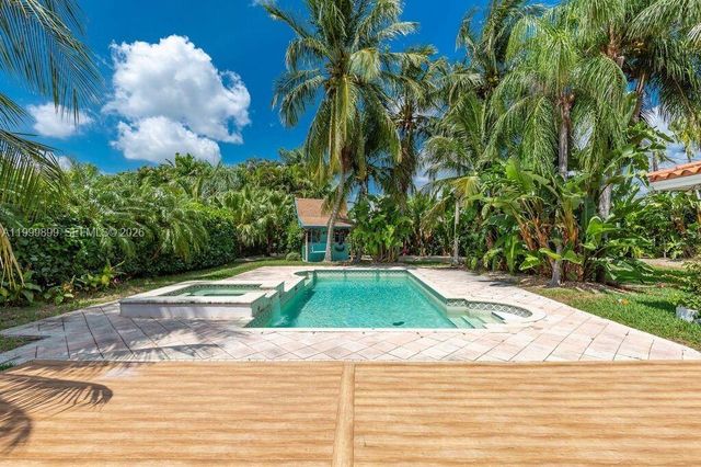 14610 Tarpon Dr, Coral Gables, FL 33158