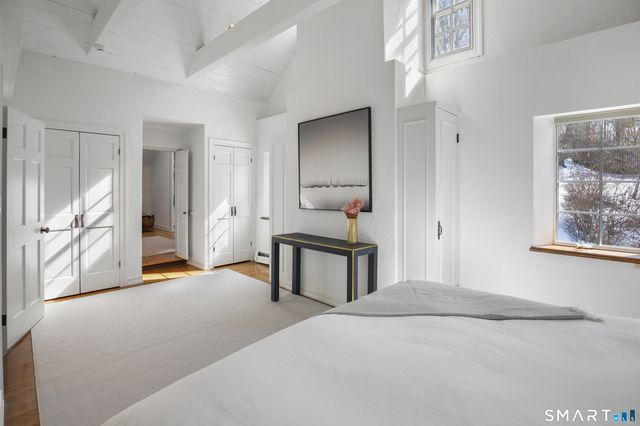 10 Charcoal Hill Road, Westport, CT 06880