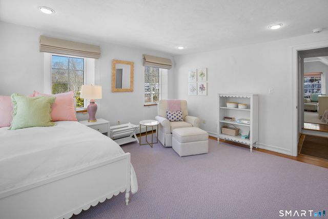 10 Charcoal Hill Road, Westport, CT 06880