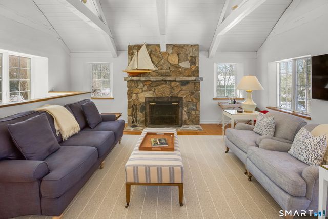 10 Charcoal Hill Road, Westport, CT 06880