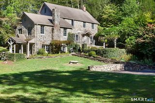 10 Charcoal Hill Road, Westport, CT 06880