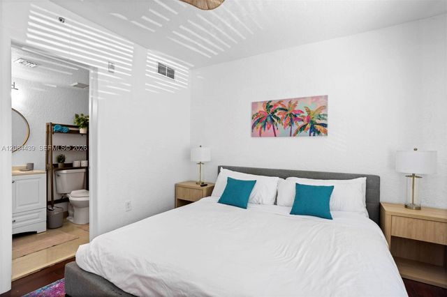 7326 Collins Ave 108, Miami Beach, FL 33141