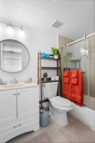 7326 Collins Ave 108, Miami Beach, FL 33141