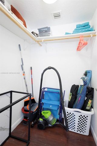 7326 Collins Ave 108, Miami Beach, FL 33141