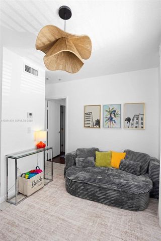 7326 Collins Ave 108, Miami Beach, FL 33141