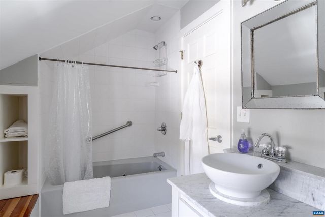 1293 HAMMOCKS GAP RD, Charlottesville, VA 22911