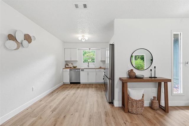2264 NW 36TH AVENUE, Gainesville, FL 32605