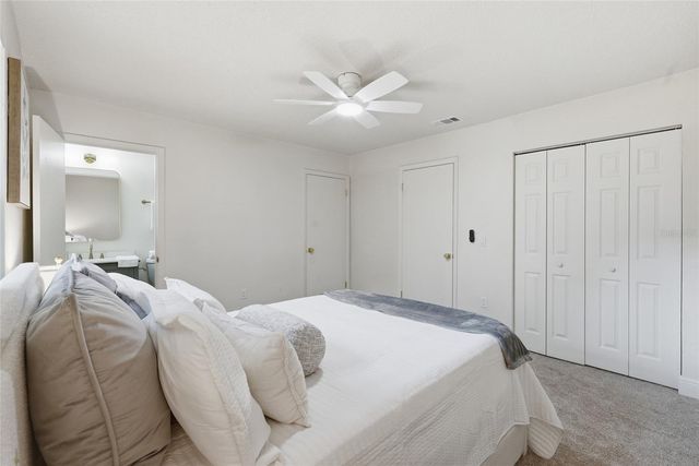 2264 NW 36TH AVENUE, Gainesville, FL 32605