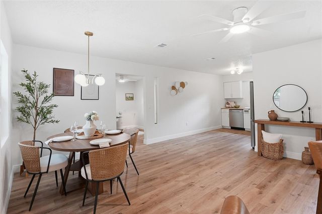 2264 NW 36TH AVENUE, Gainesville, FL 32605
