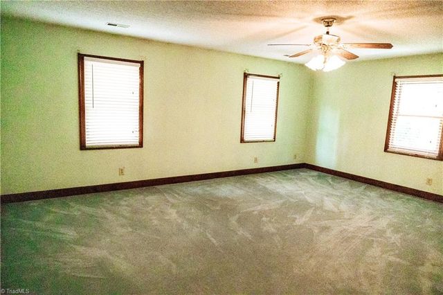 4003 Blumenthal Road, Greensboro, NC 27406