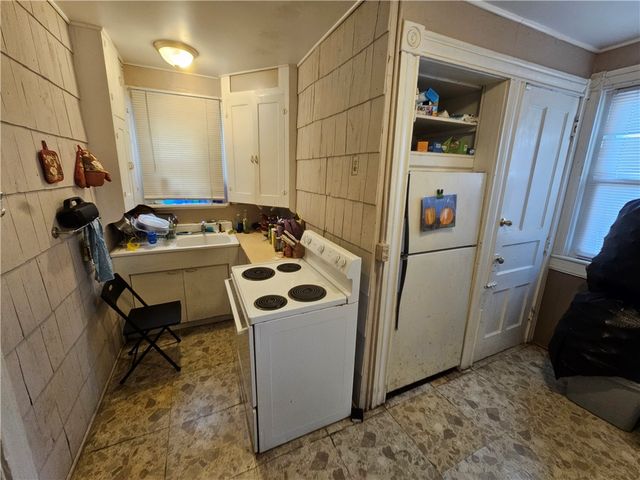 204 Cypress Street, Rochester, NY 14620