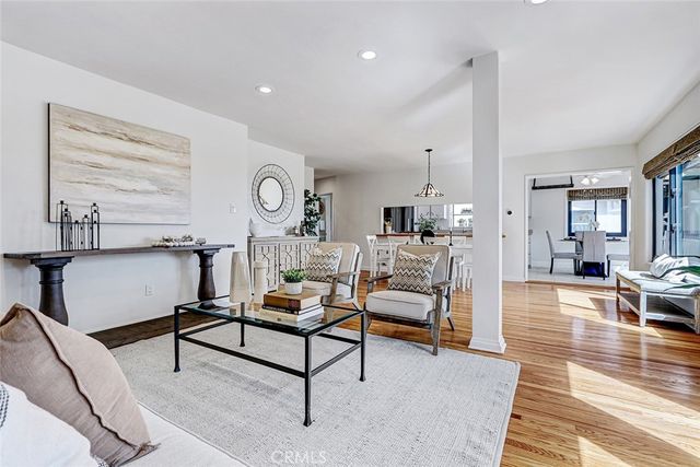 404 Hanford Avenue, San Pedro, CA 90732