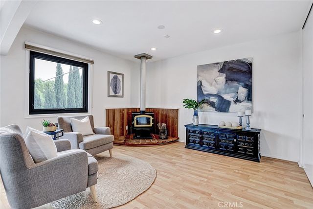 404 Hanford Avenue, San Pedro, CA 90732