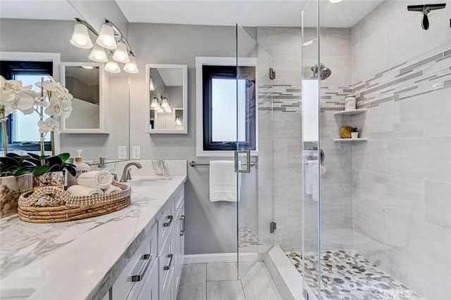 404 Hanford Avenue, San Pedro, CA 90732