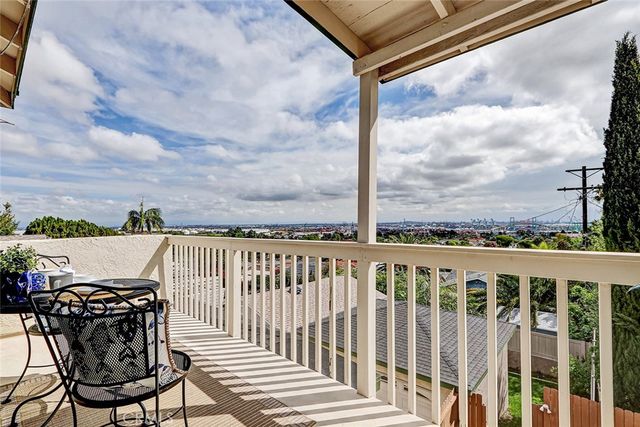 404 Hanford Avenue, San Pedro, CA 90732