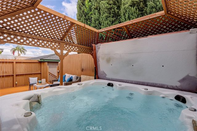 404 Hanford Avenue, San Pedro, CA 90732