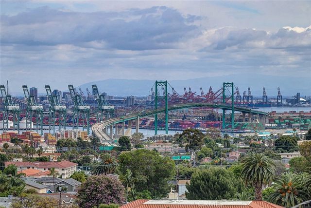 404 Hanford Avenue, San Pedro, CA 90732