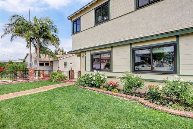 404 Hanford Avenue, San Pedro, CA 90732