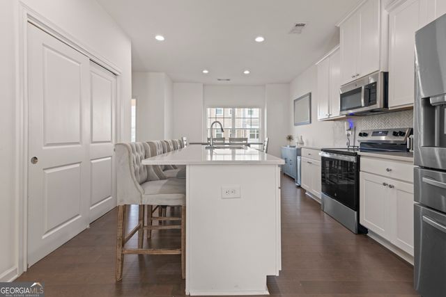 940 Society Circle SW, Atlanta, GA 30331