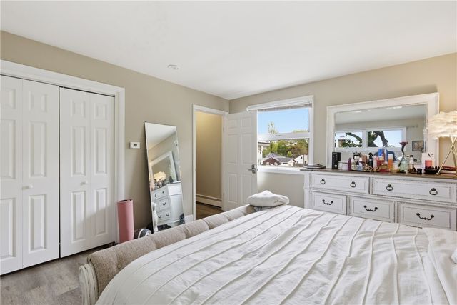 27 Hemlock Avenue, Cranston, RI 02910