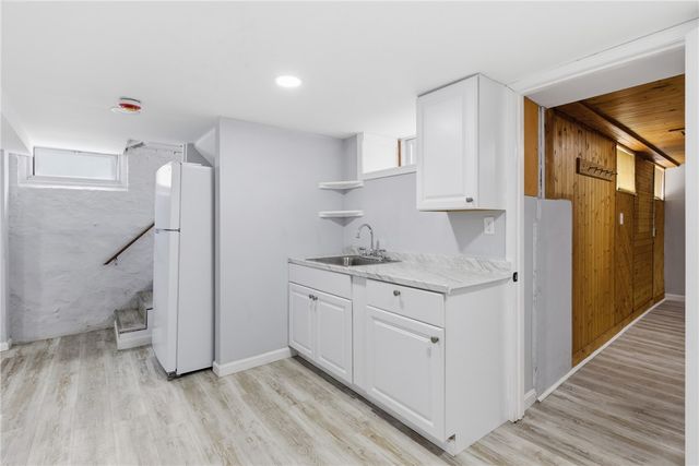27 Hemlock Avenue, Cranston, RI 02910