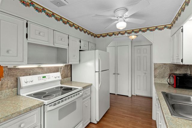 12045 FORMOSA STREET, Brooksville, FL 34613