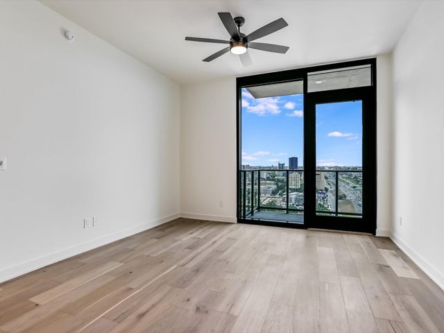 84 East Ave 2102, Austin, TX 78701