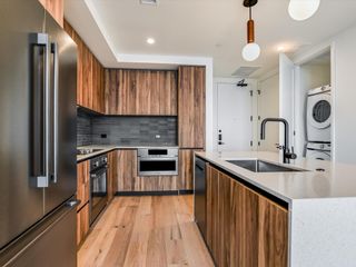 84 East Ave 2102, Austin, TX 78701