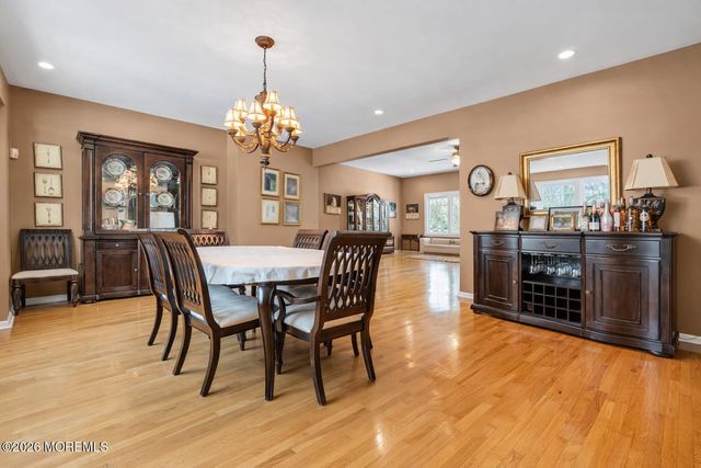 10 Kevin Dale Place, Jackson, NJ 08527