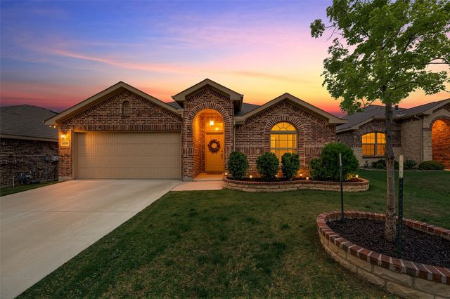 14440 Leadrope Circle, Fort Worth, TX 76052