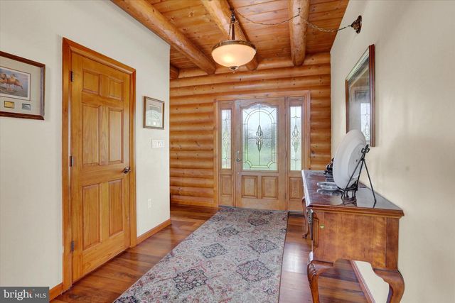 2002 TANEYTOWN RD, Gettysburg, PA 17325