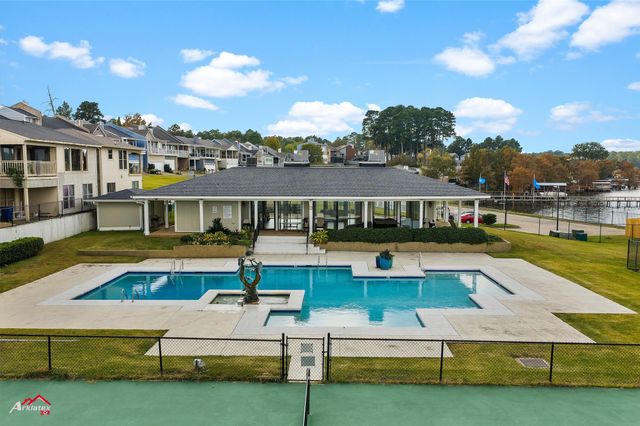 5710 Wood Ridge Drive, Shreveport, LA 71119