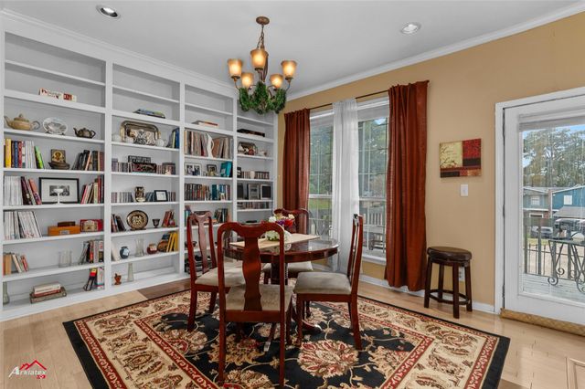 5710 Wood Ridge Drive, Shreveport, LA 71119